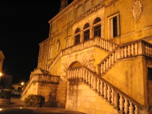 VISIONE NOTTURNA DI PALAZZO PISANI