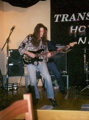 2002-countrystar1fabio.jpg (34002 byte)