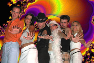 Groove.JPG (35098 byte)
